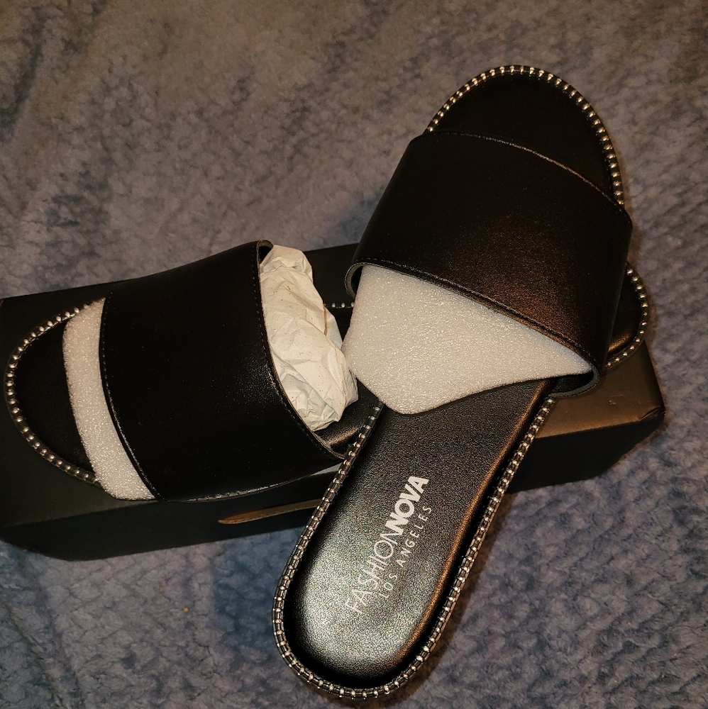 Fashion nova back sandals